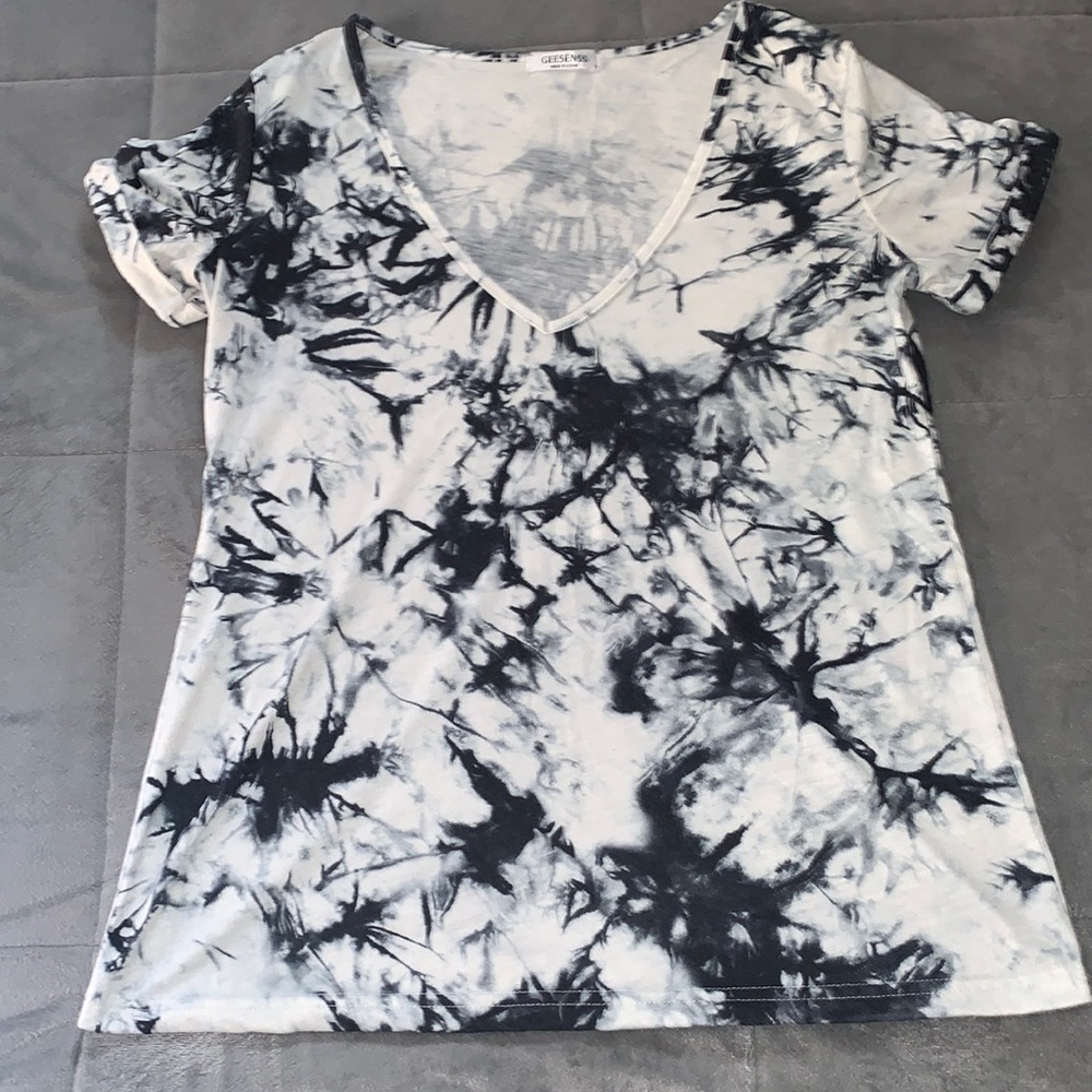 Deep V cut t shirt S adult
